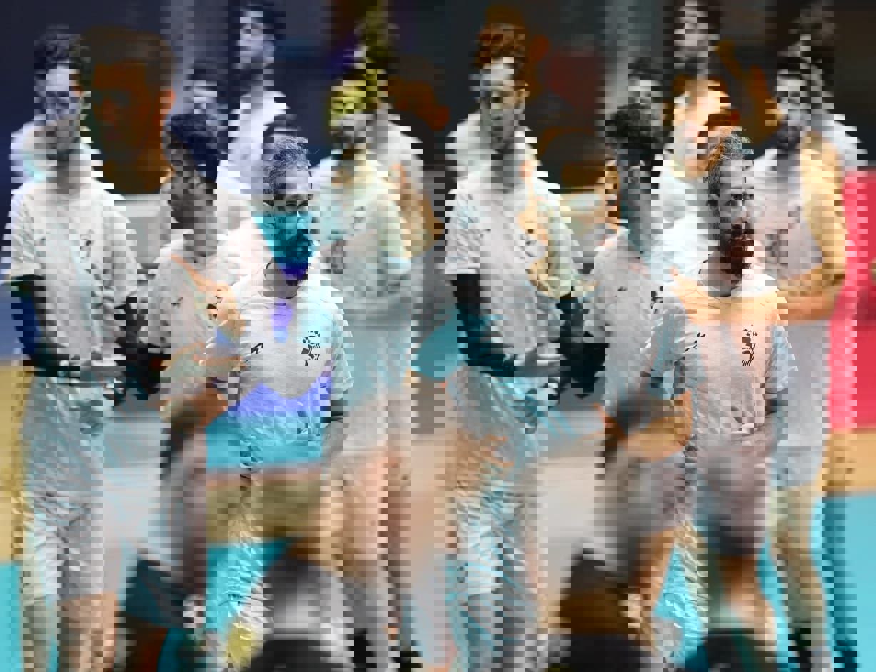1712203