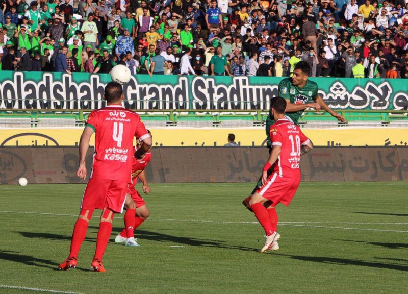 بازی تدارکاتی پرسپولیس مقابل ذوب آهن