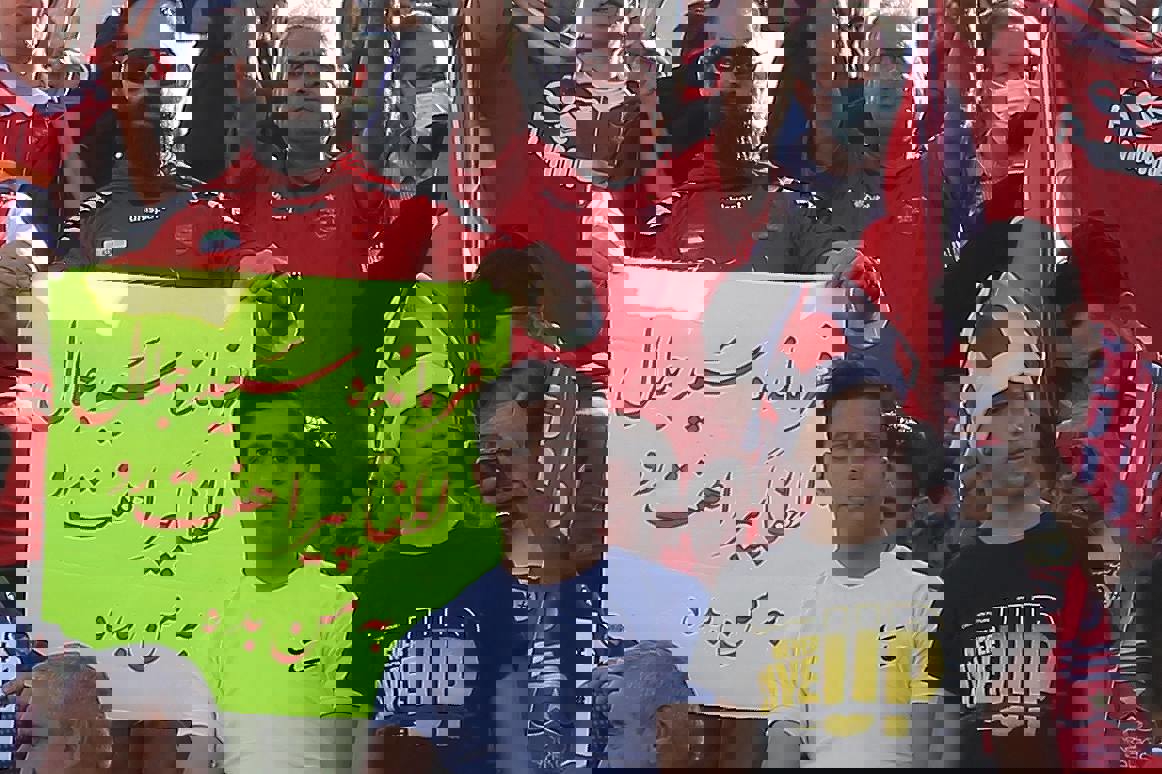 1712158