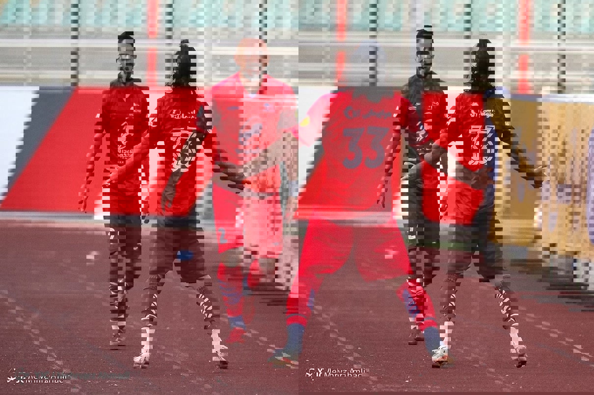 1712300