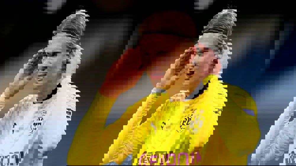 1712561