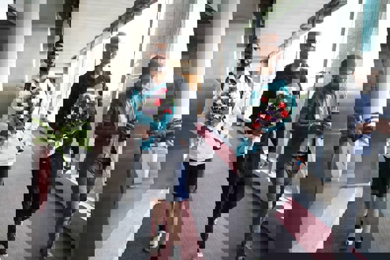 1712839