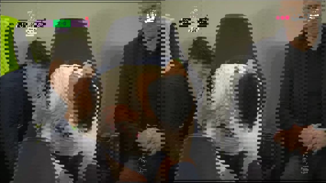 1712936
