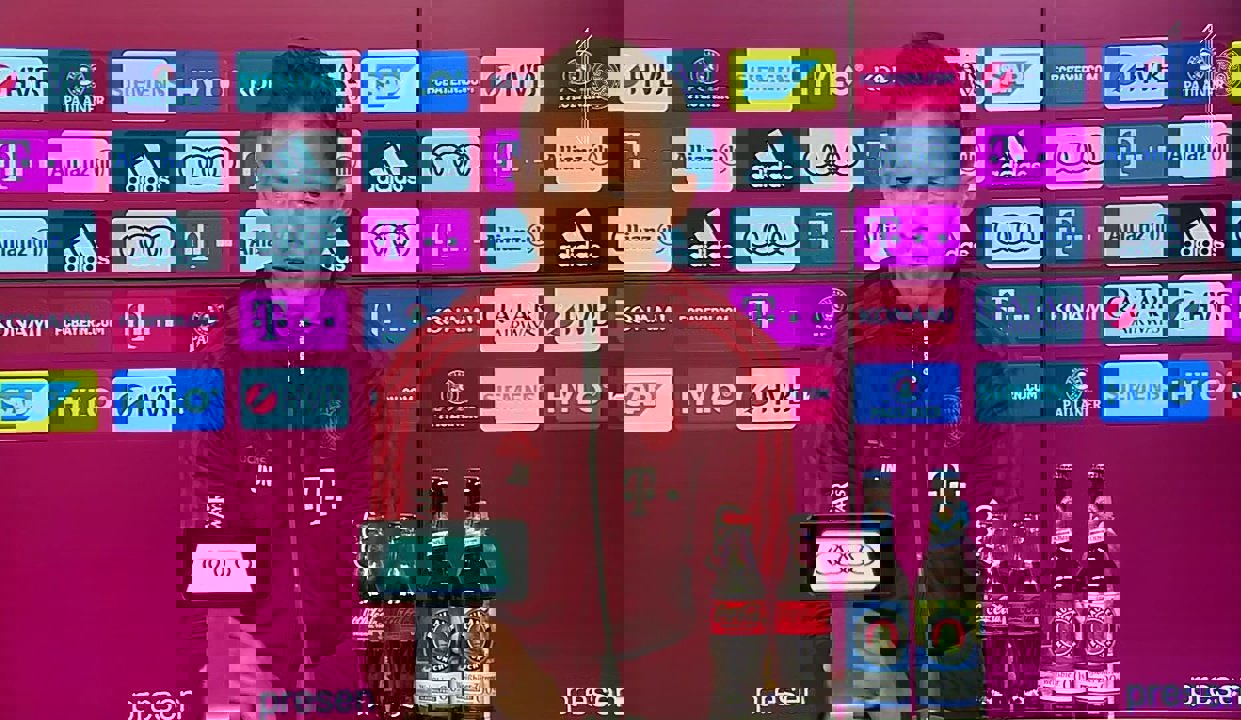 1712998