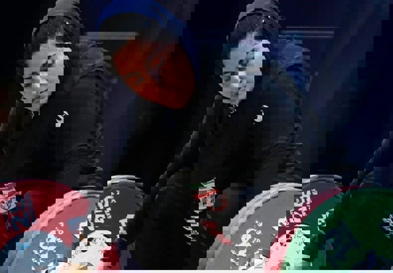 1713076