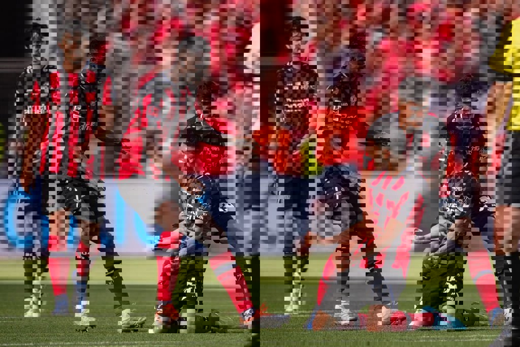1713235