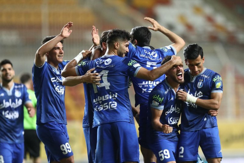 استقلال به دنبال جشن قهرمانی با حضور هواداران