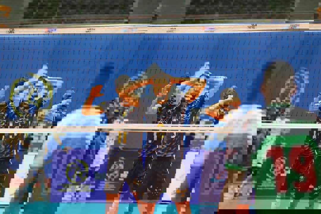 1713481