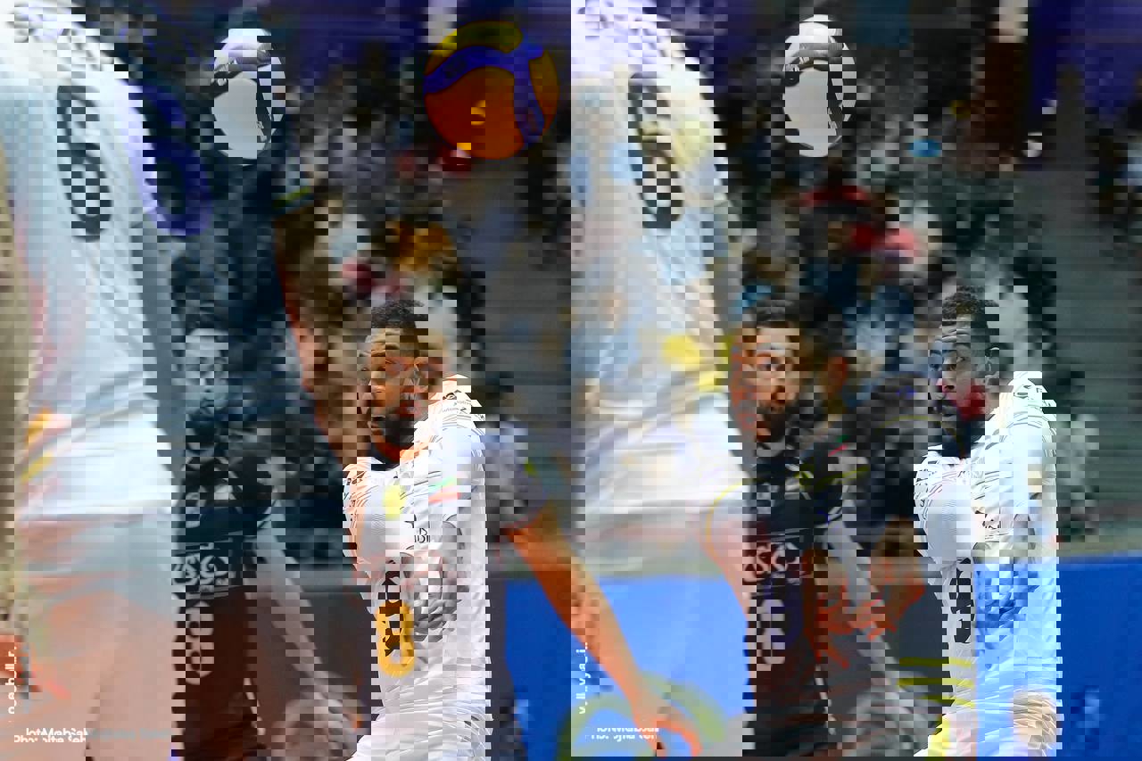 1713835