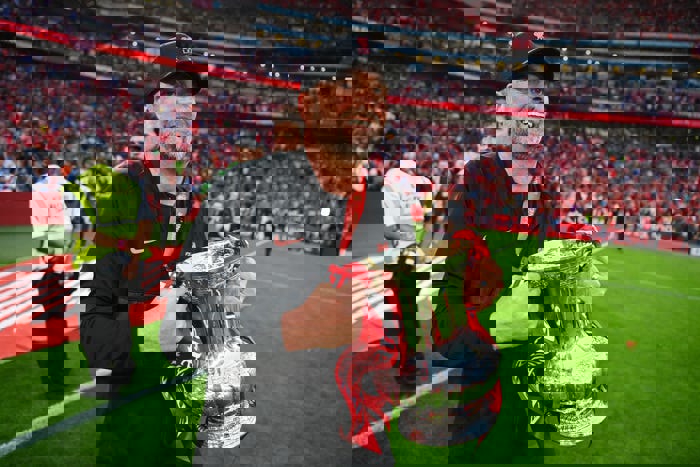 1713815