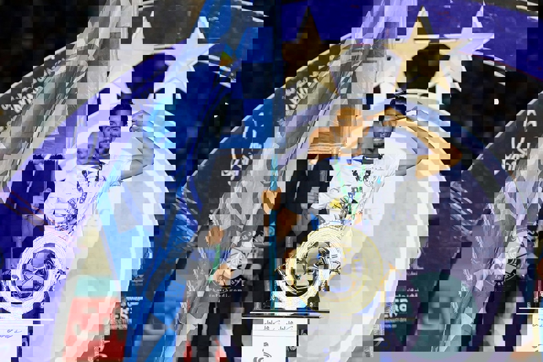 1714077