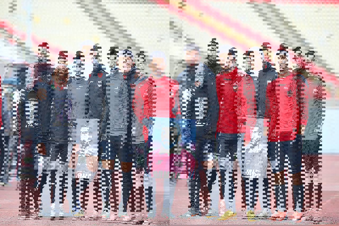 1714612