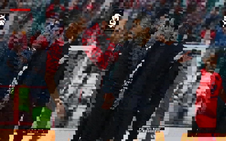 1714885