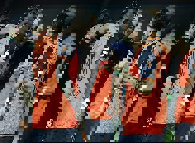 1714883