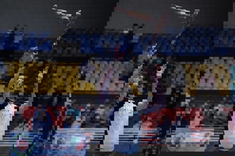 1715048