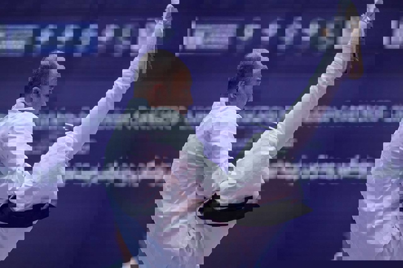 1715047