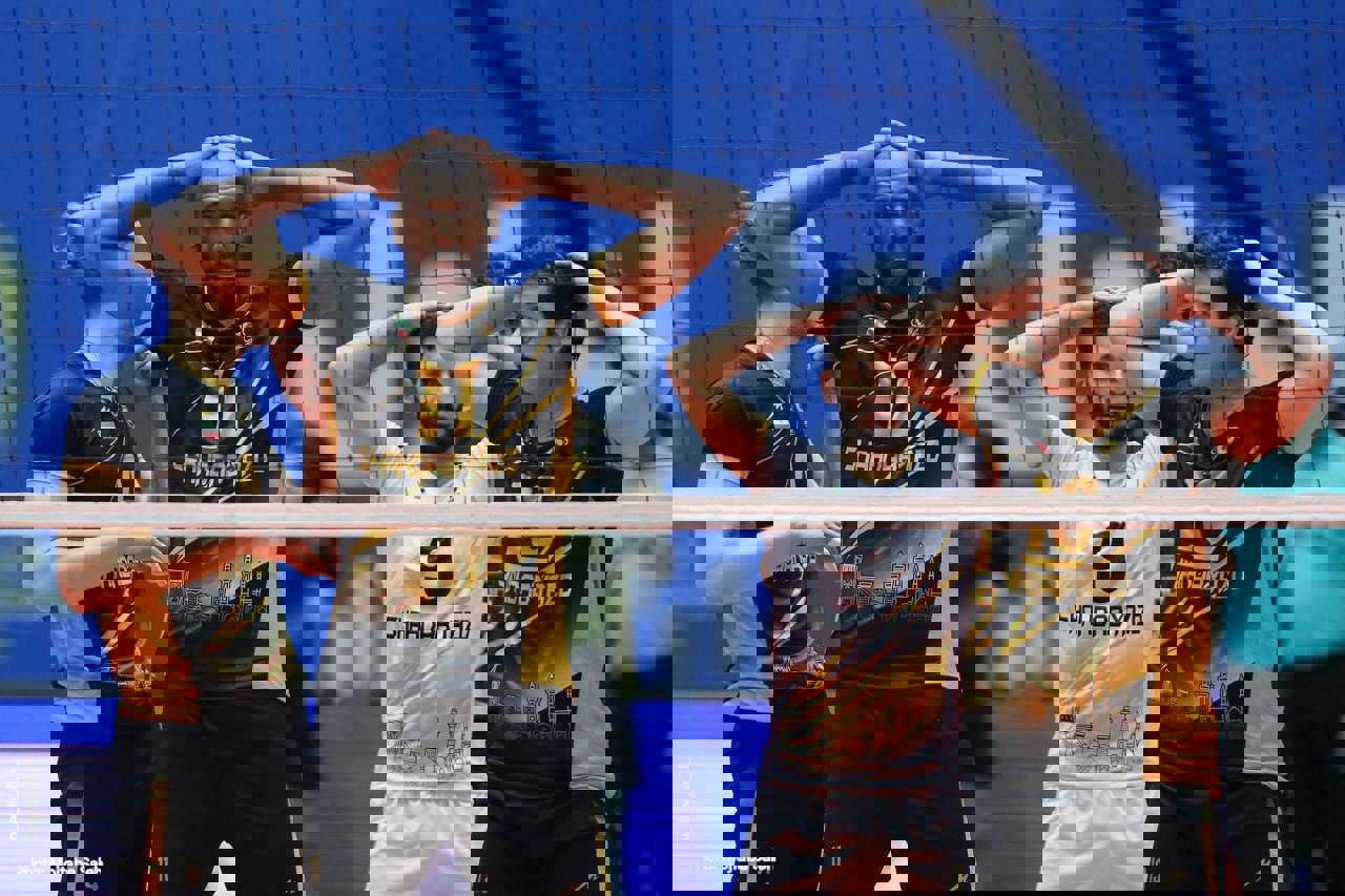 1715042