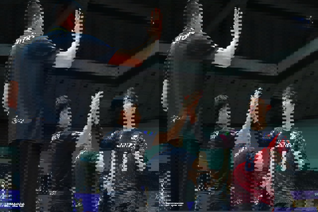 1715083