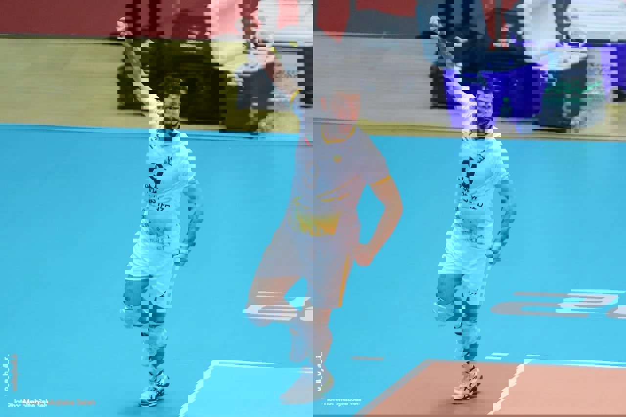 1715082