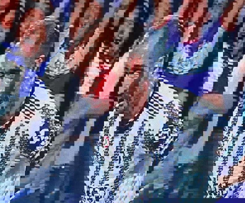 1715376