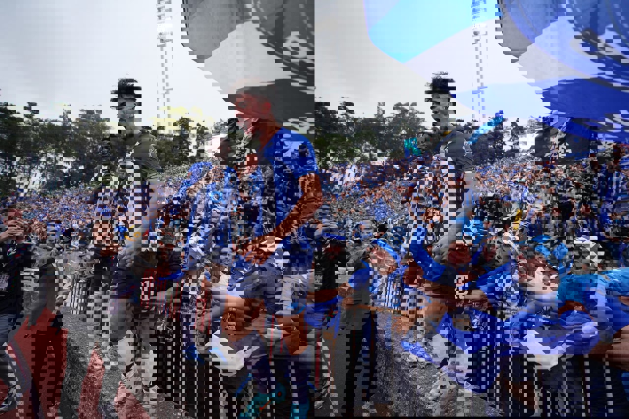 1715713