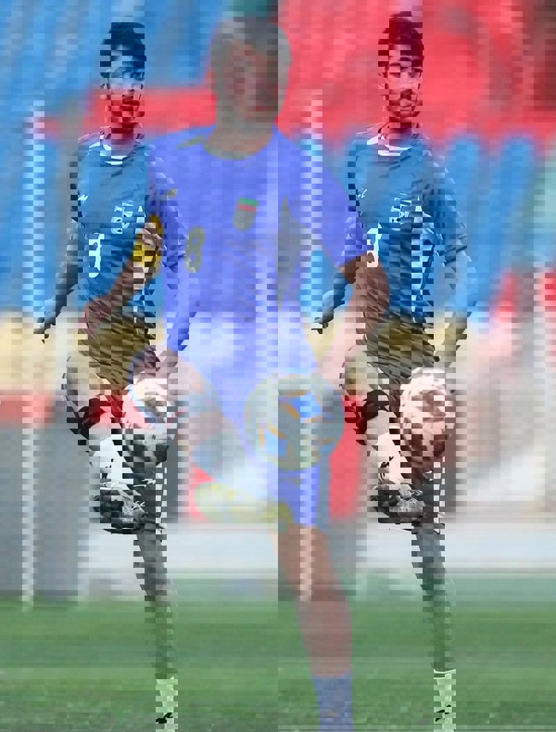 1715710