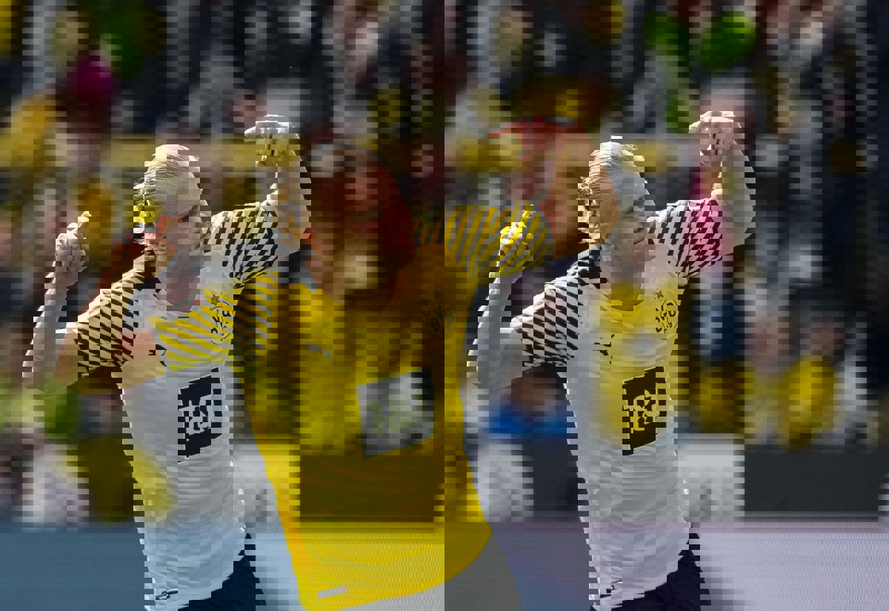 1715775