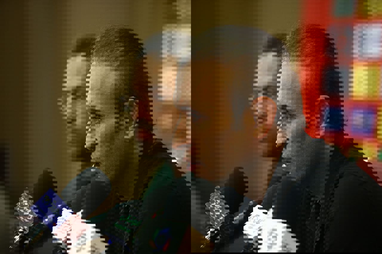 1715861