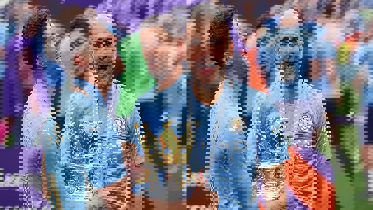 1715813
