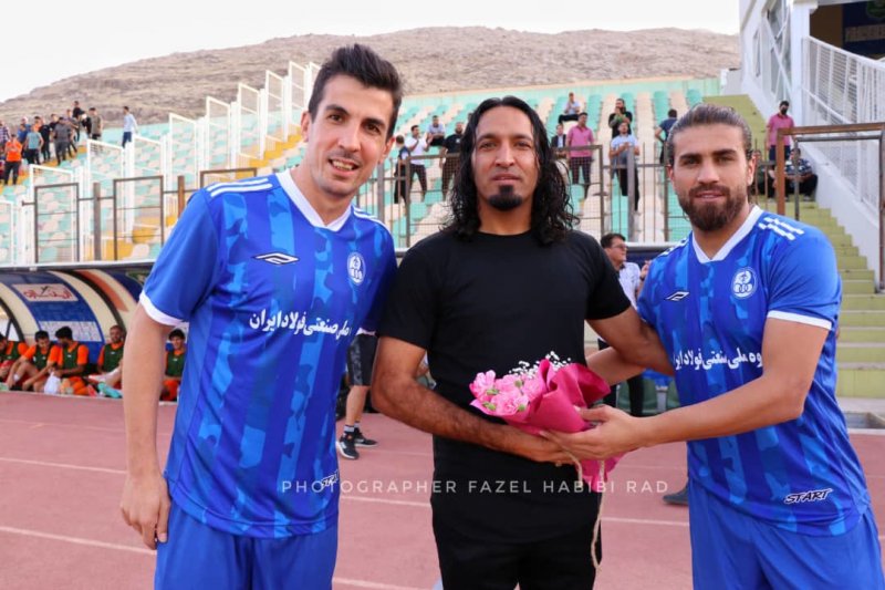 مس؛ یک مساوی تا صعو و دو برد تا قهرمانی قطعی