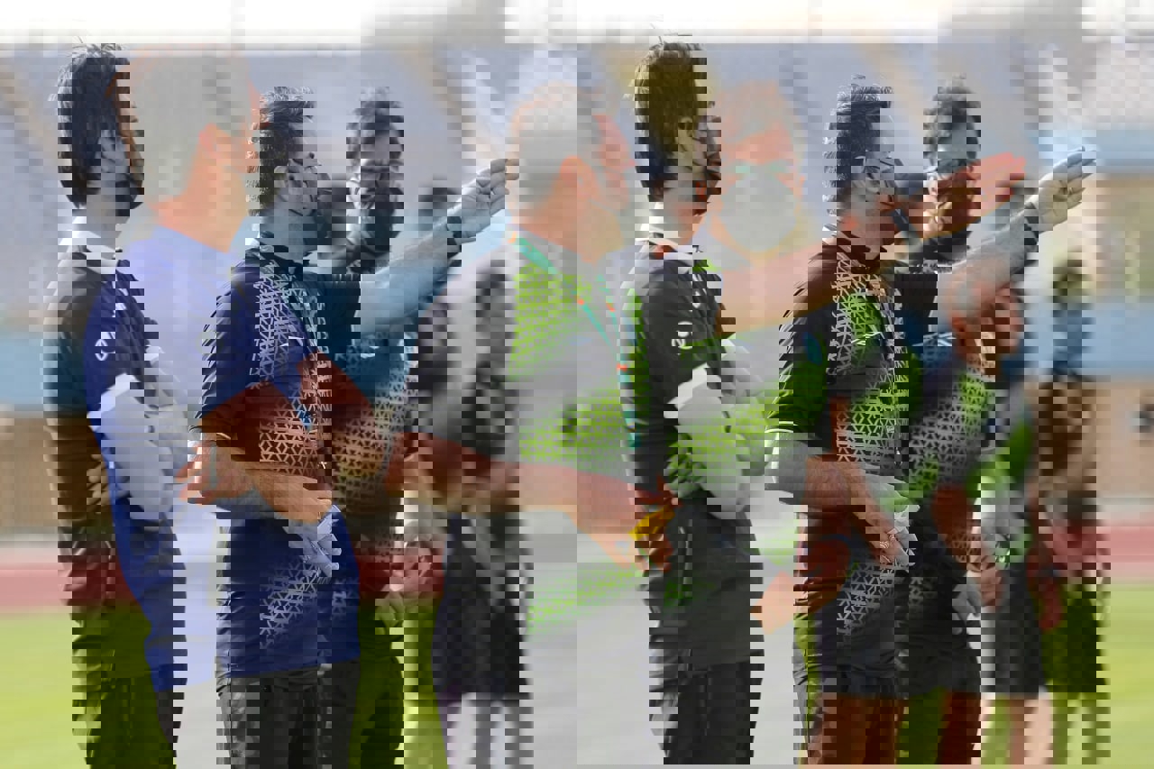 1716282
