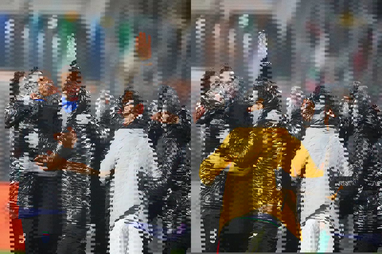 1716094