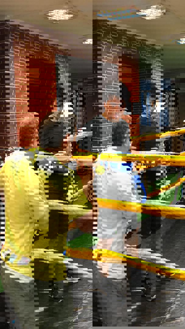 1716453