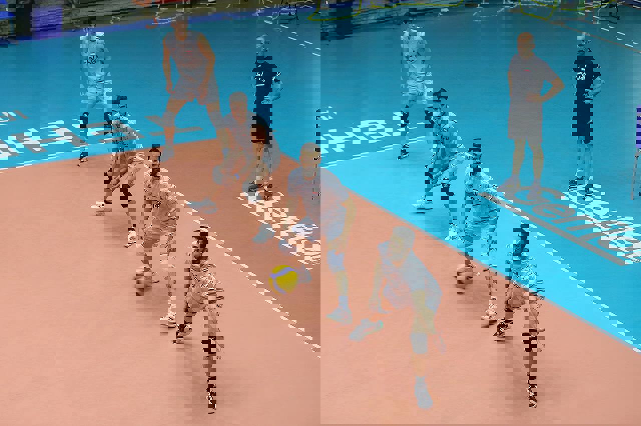 1716532