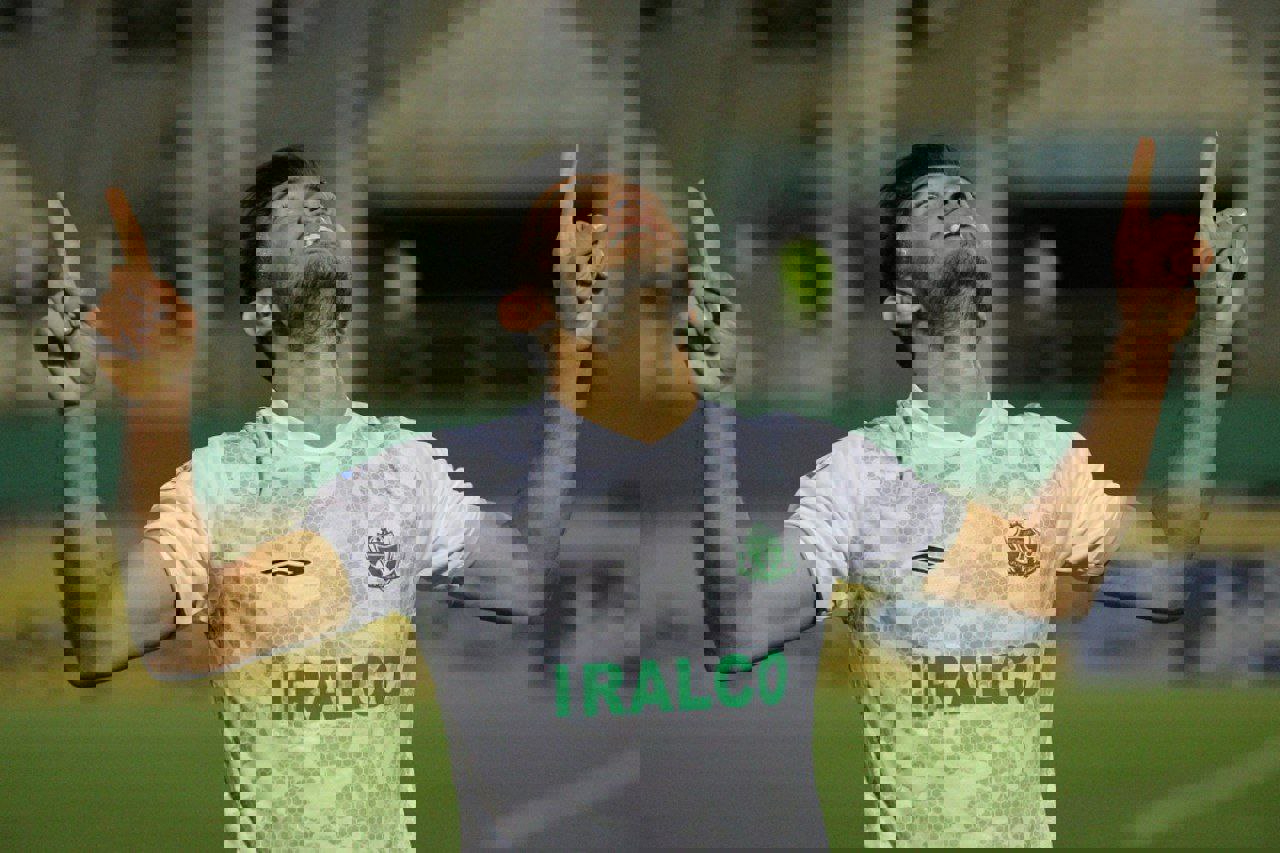 1716521