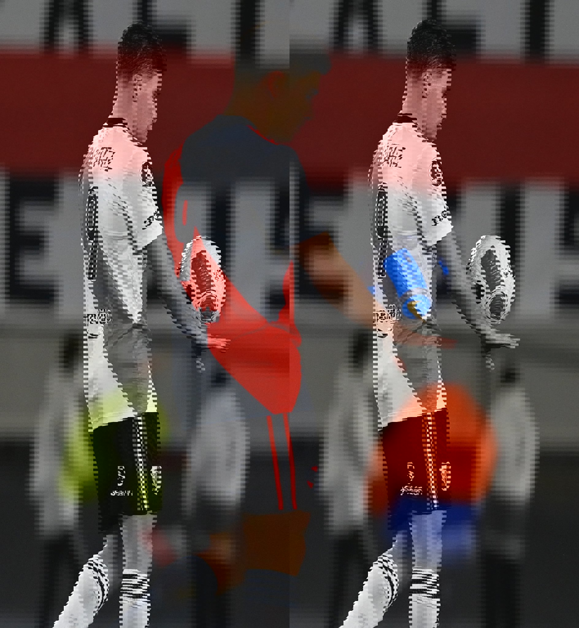 1716649