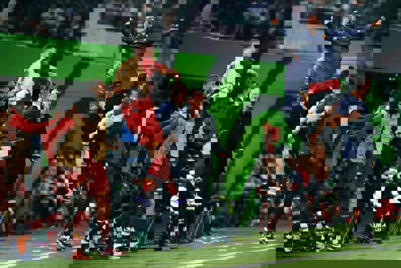 1716840