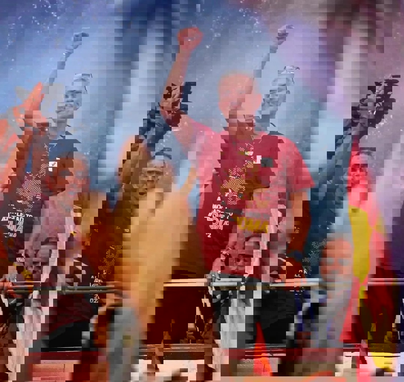 1716839