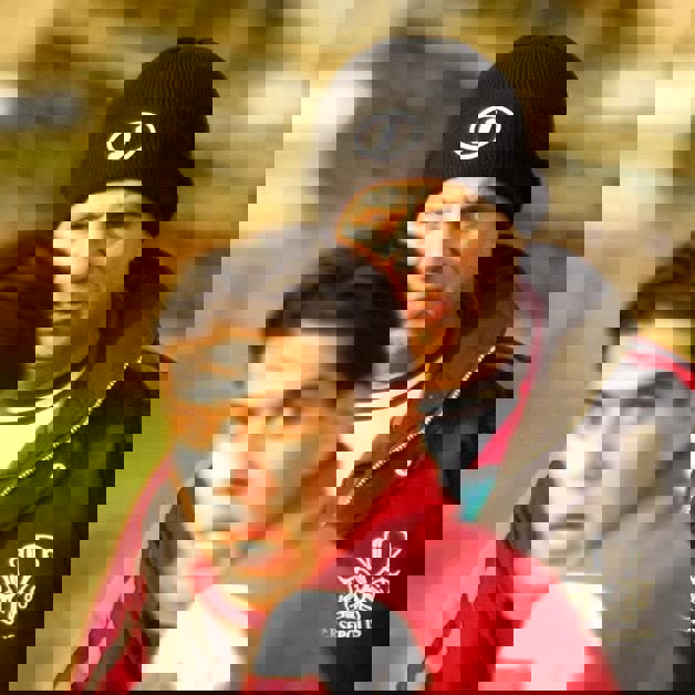 1716937