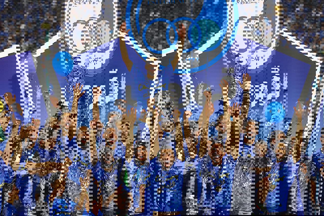 1718094