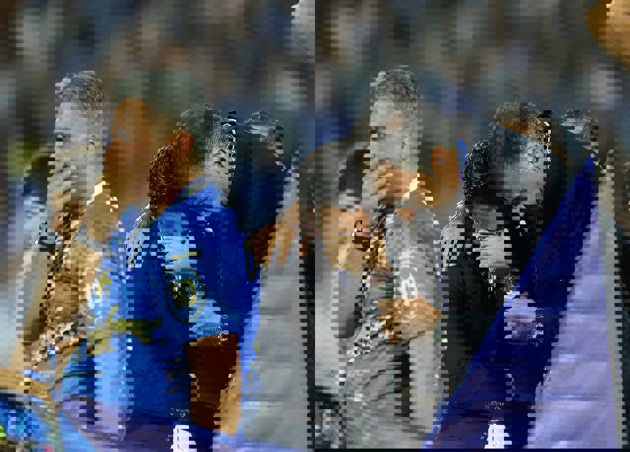 1718099