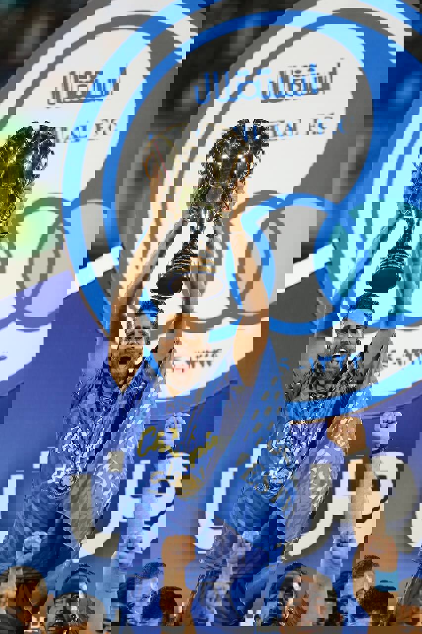 1718097