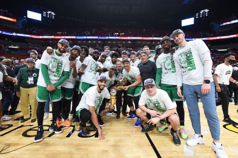 بوستون حریف گلدناستیت در فینال NBA