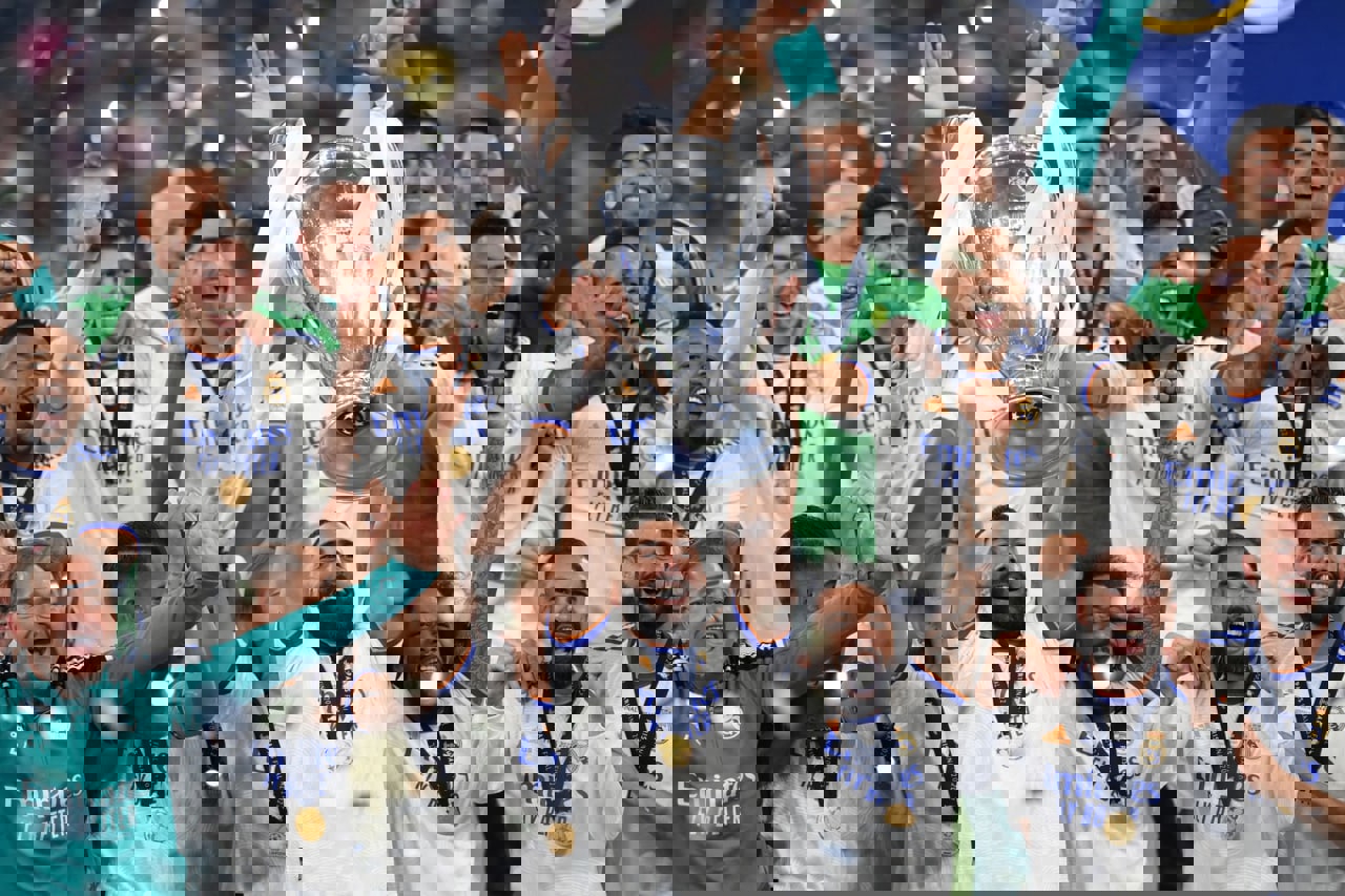1717812