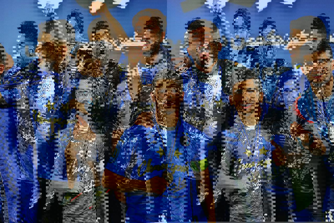 1718067