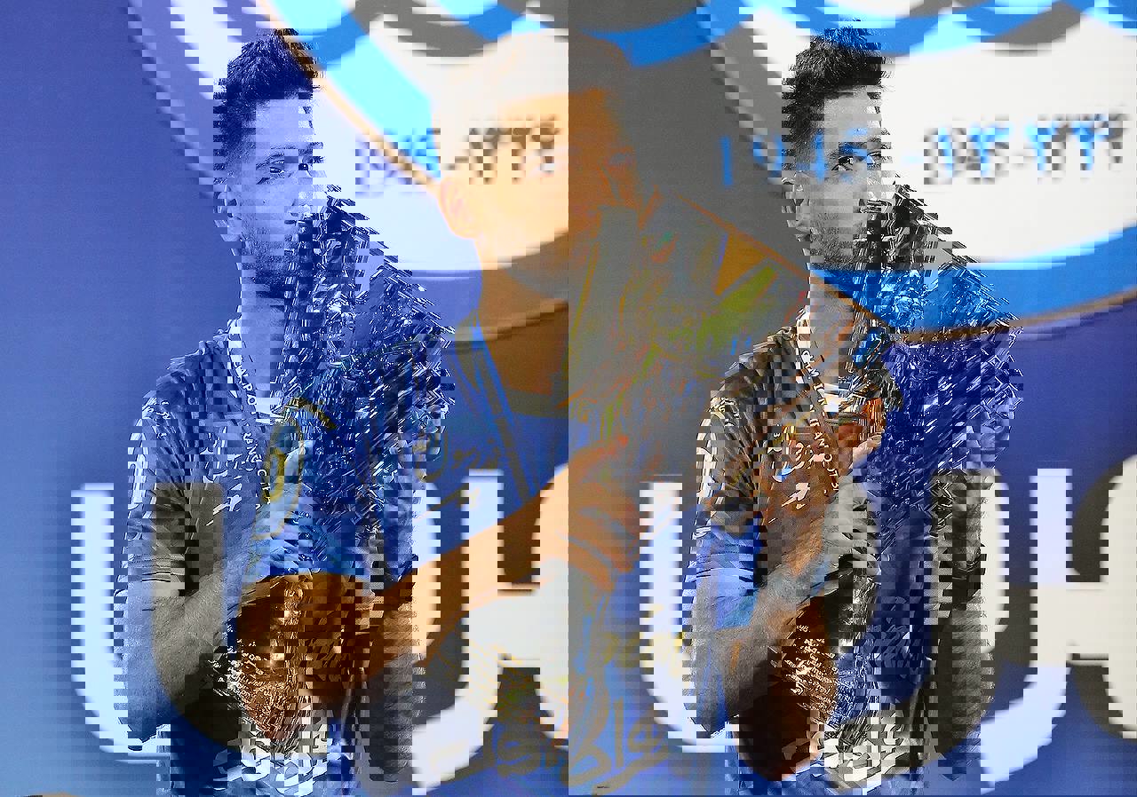 1718174