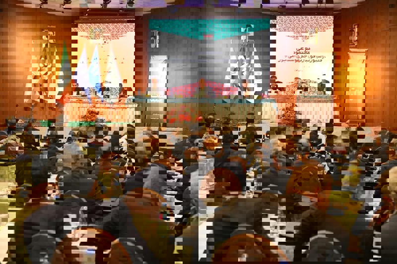 1718215