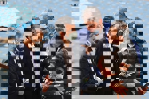 اولین رای: پایان کار قطعی عزیزی خادم
