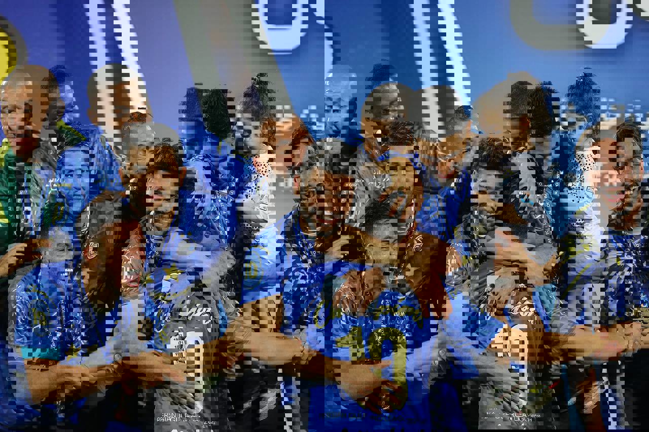 1718247
