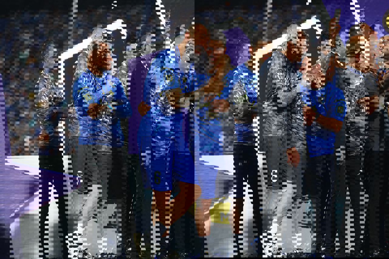 1718368